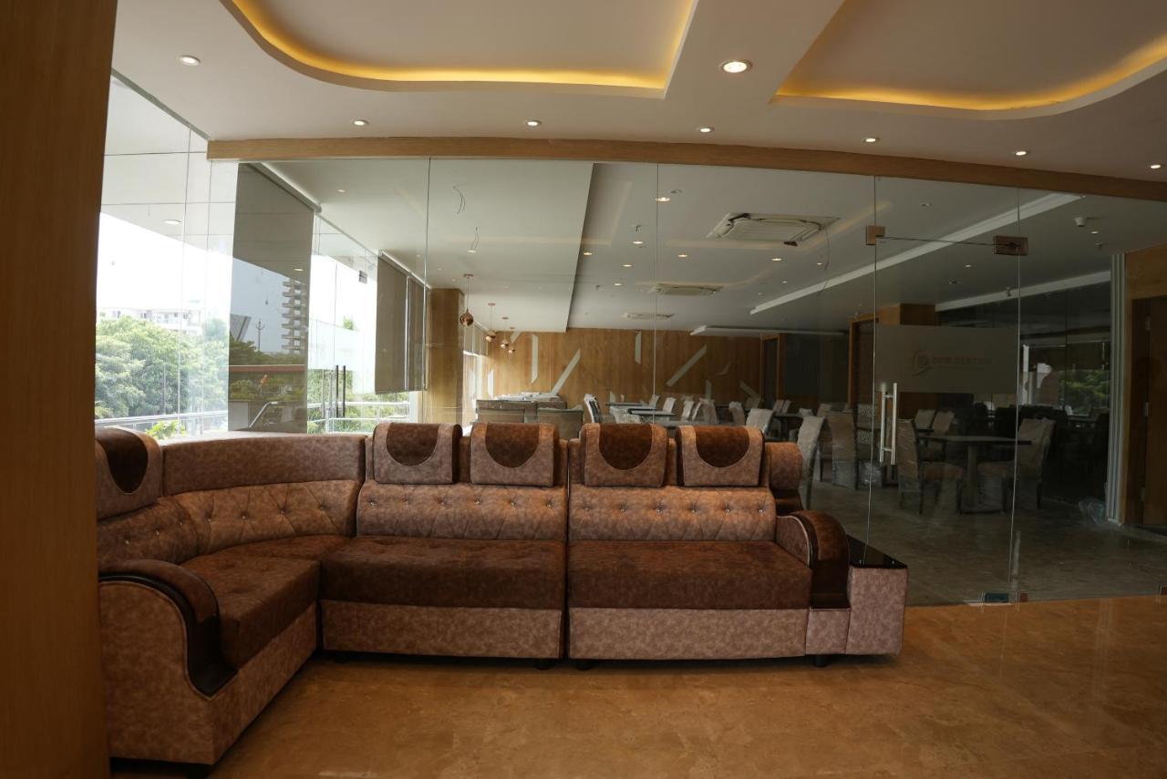 Hotel Ocean Vista Bay 维沙卡帕特南 外观 照片