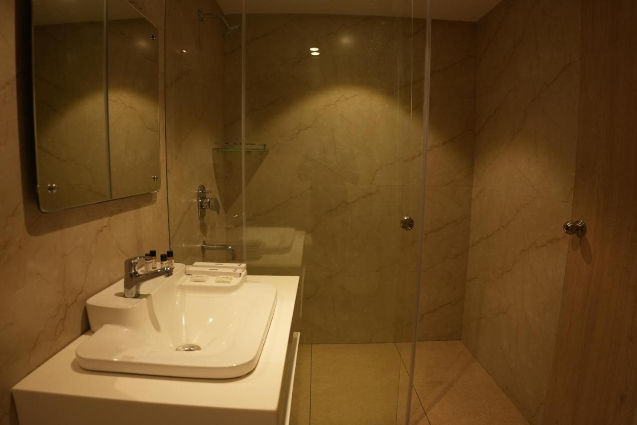Hotel Ocean Vista Bay 维沙卡帕特南 外观 照片